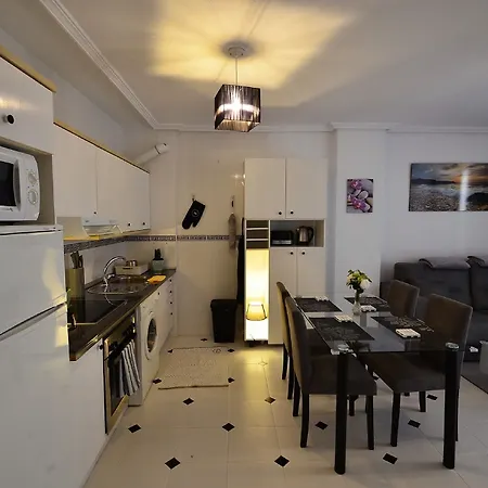 Bergantin Apartman *